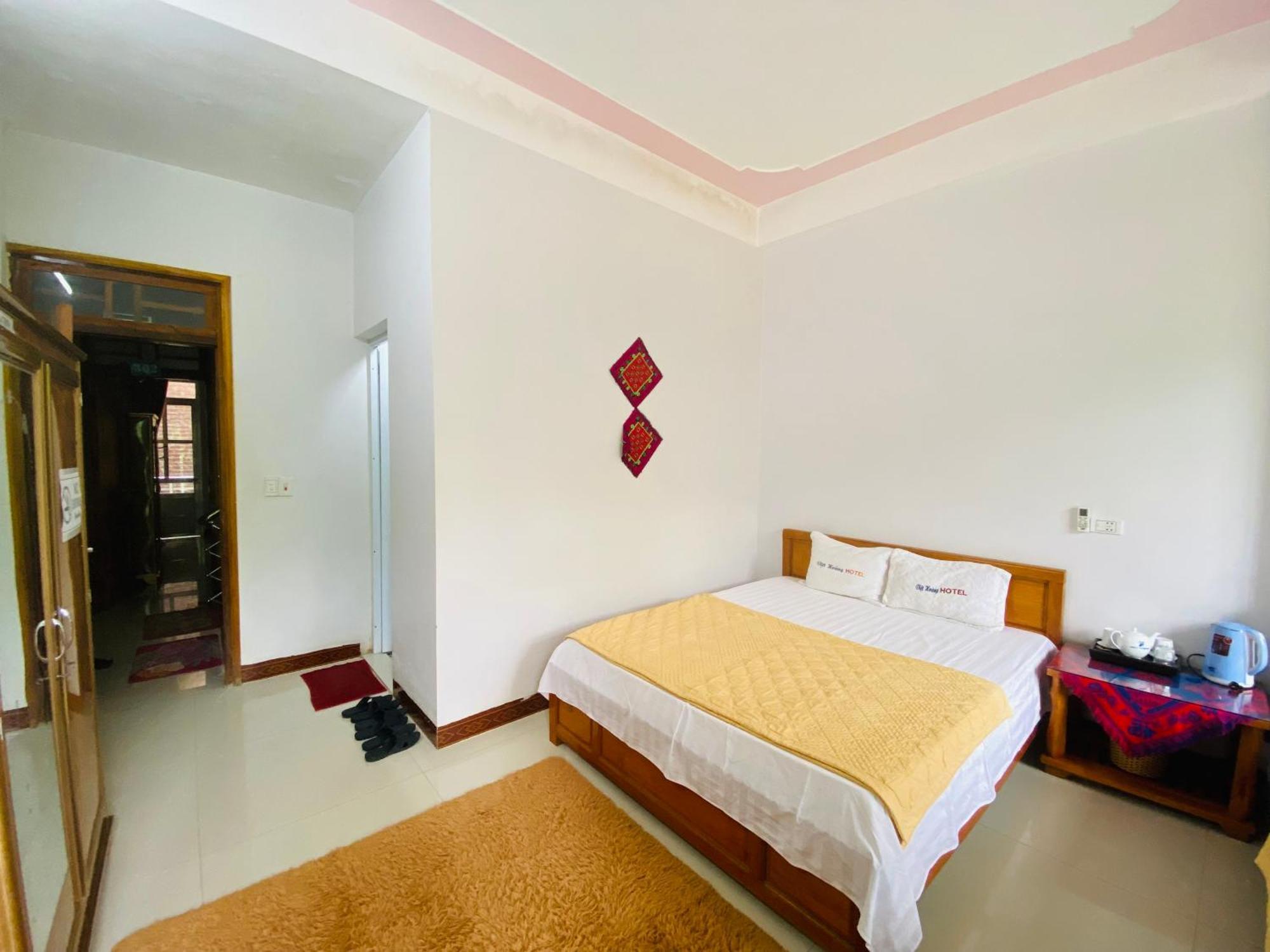 Viet Hoang Hotel Bao Lac Exteriör bild