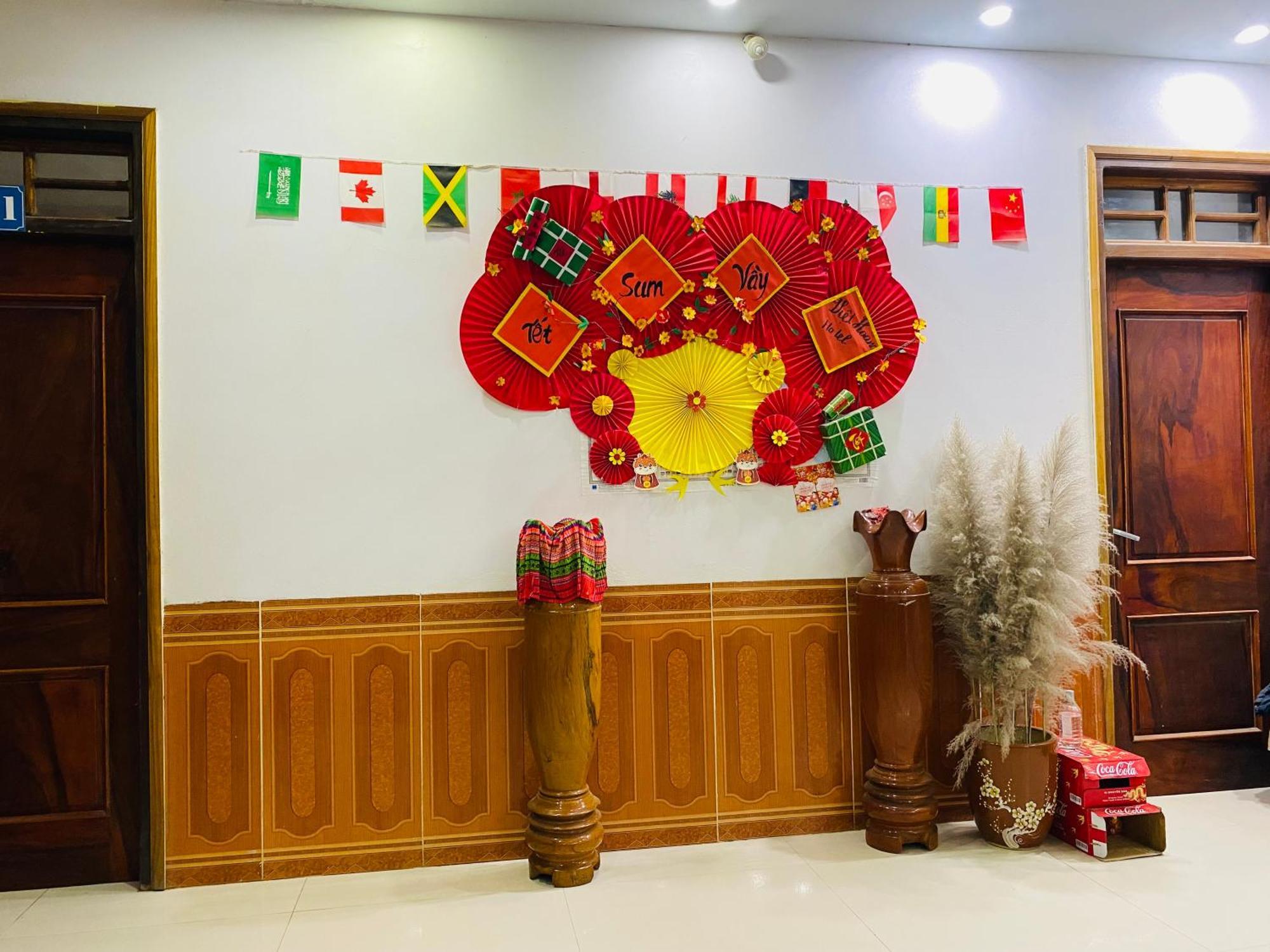 Viet Hoang Hotel Bao Lac Exteriör bild